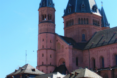 Dom-außen
